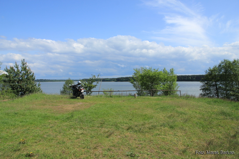 Jezioro Nidzkie - między Krzyże a Karwicą
