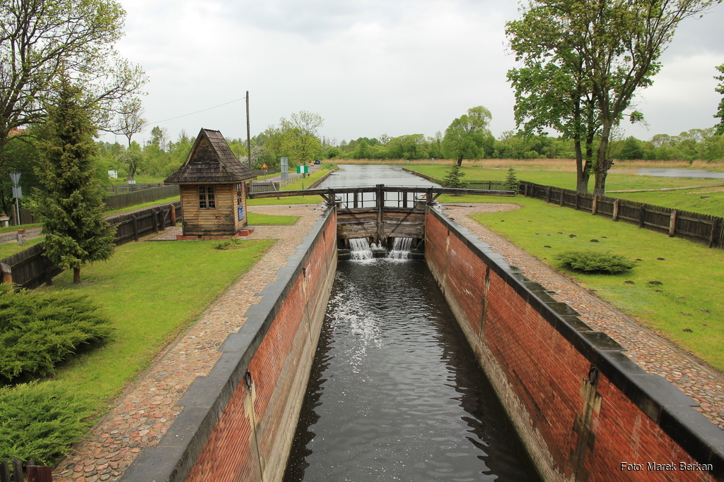 Śluza w Dębowie na kanale Augustowskim