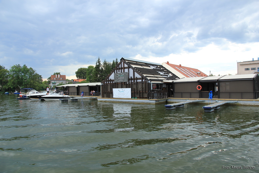 Mikołajki - restauracja na wodzie