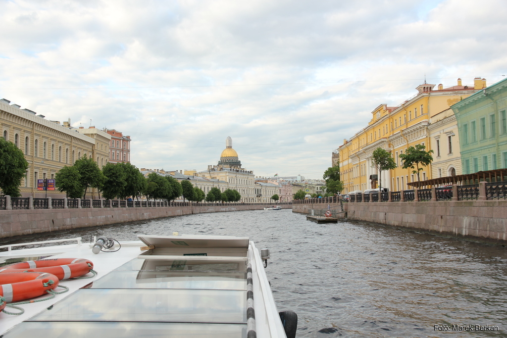 Petersburg: rejs po kanałach