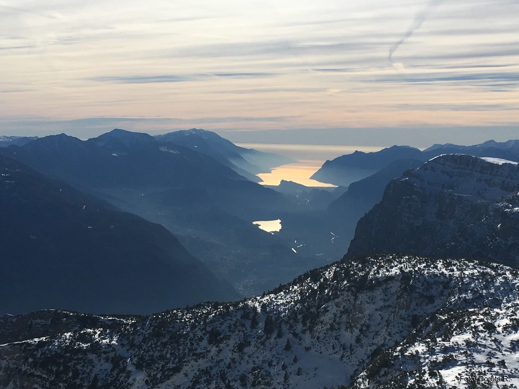 Pagenella - widok na południe, na jezioro Riva del Garda