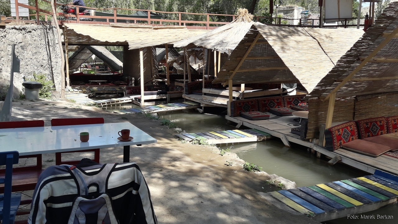 Bezirhane - restauracja na rzece Ihlara